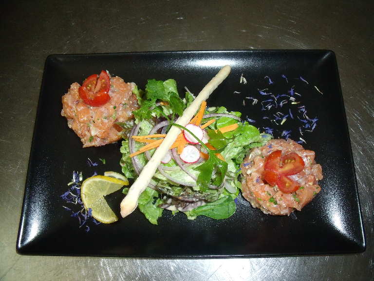 restaurant-le68-tartare-saumon tartare de saumon